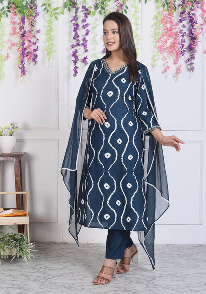 Teal Lehriya Printed Women Embroidered V neck Staright Kurta Pant and Dupatta Set