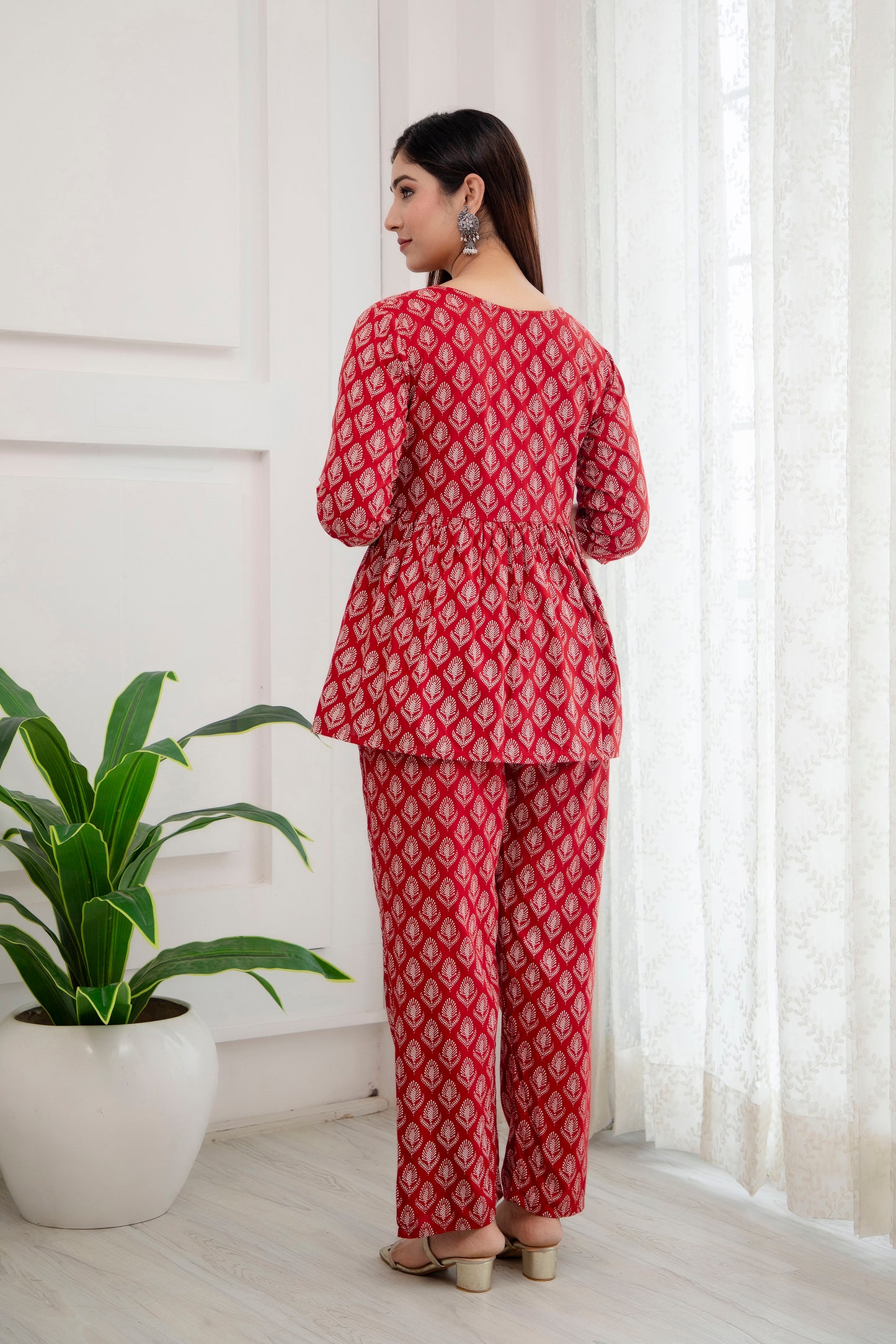 Veshviti Leaf Motif Printed Rayon Flared Co-ord Set