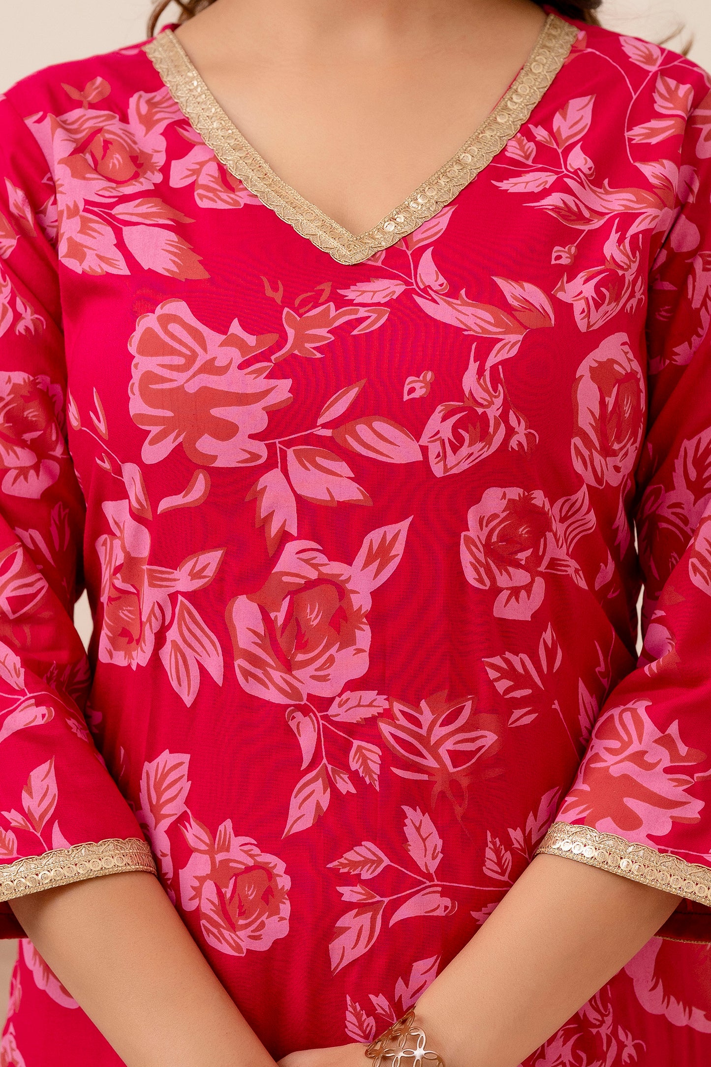 Pink Rayon Printed V neck Women Straight Kurta