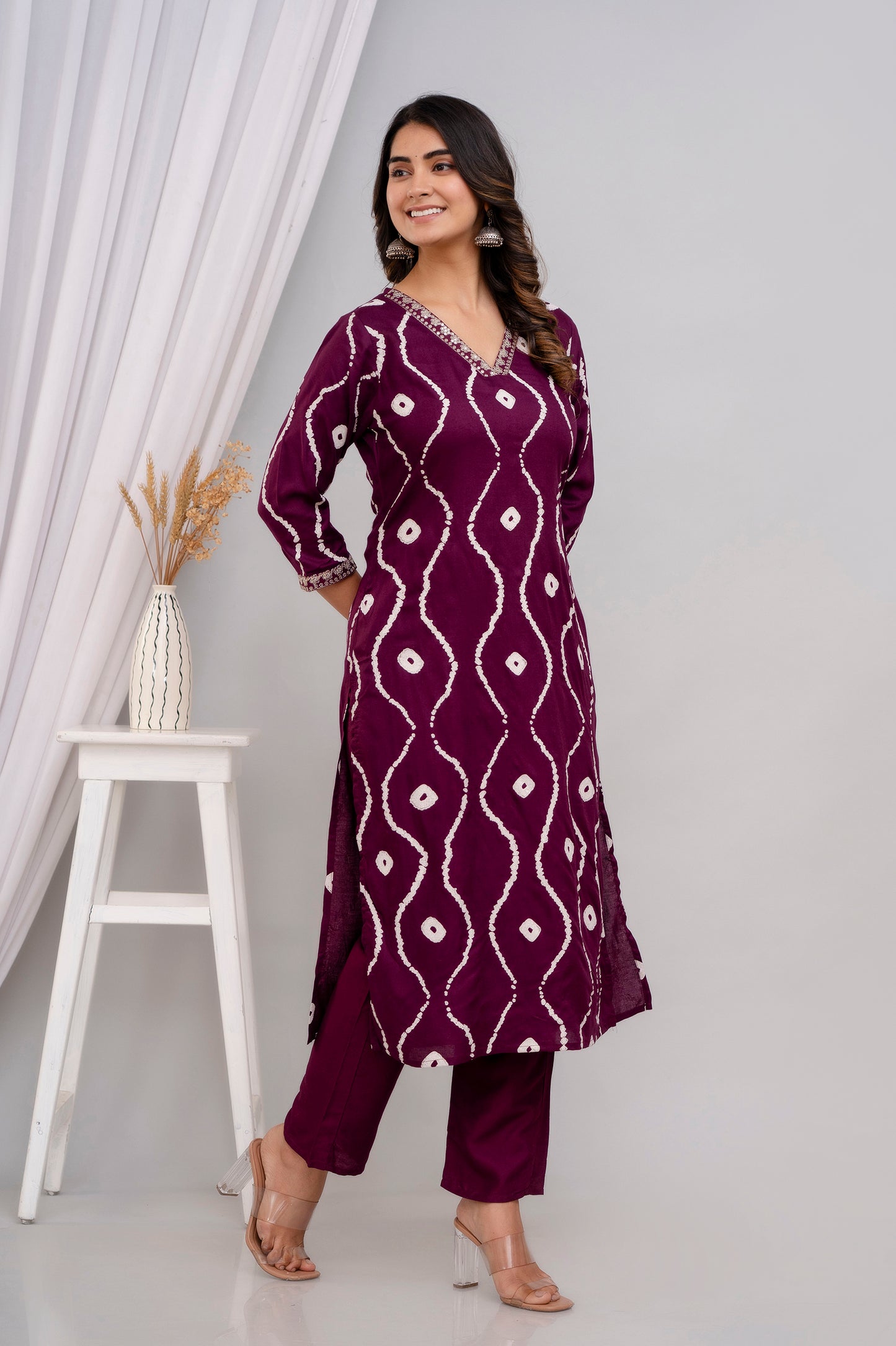 Wine Lehriya Printed Women Embroidered V neck Staright Kurta Set