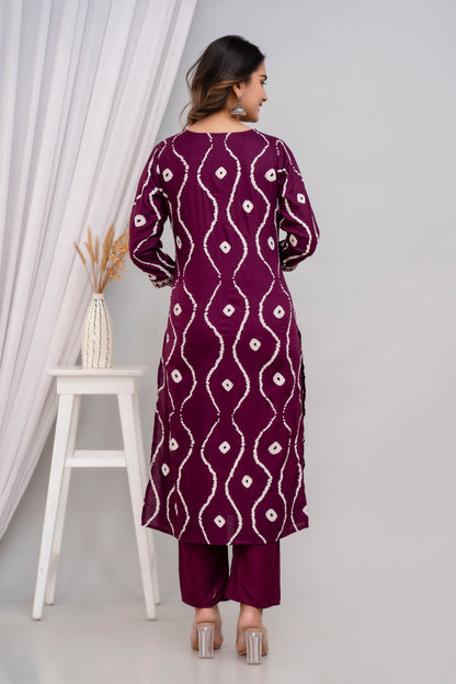 Wine Lehriya Printed Women Embroidered V neck Staright Kurta Set