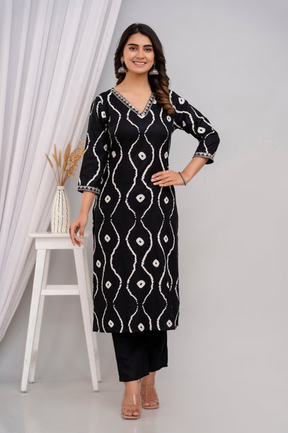 Black Lehriya Printed Women Embroidered V neck Staright Kurta Set