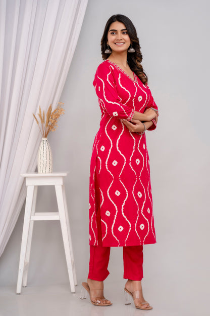 Pink Lehriya Printed Women Embroidered V neck Staright Kurta Set