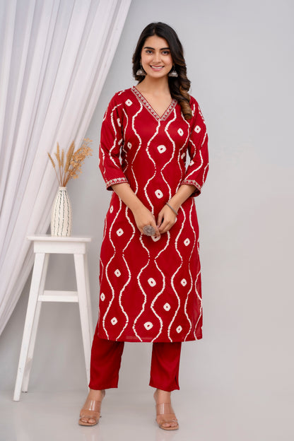 Maroon Lehriya Printed Women Embroidered V neck Staright Kurta Set