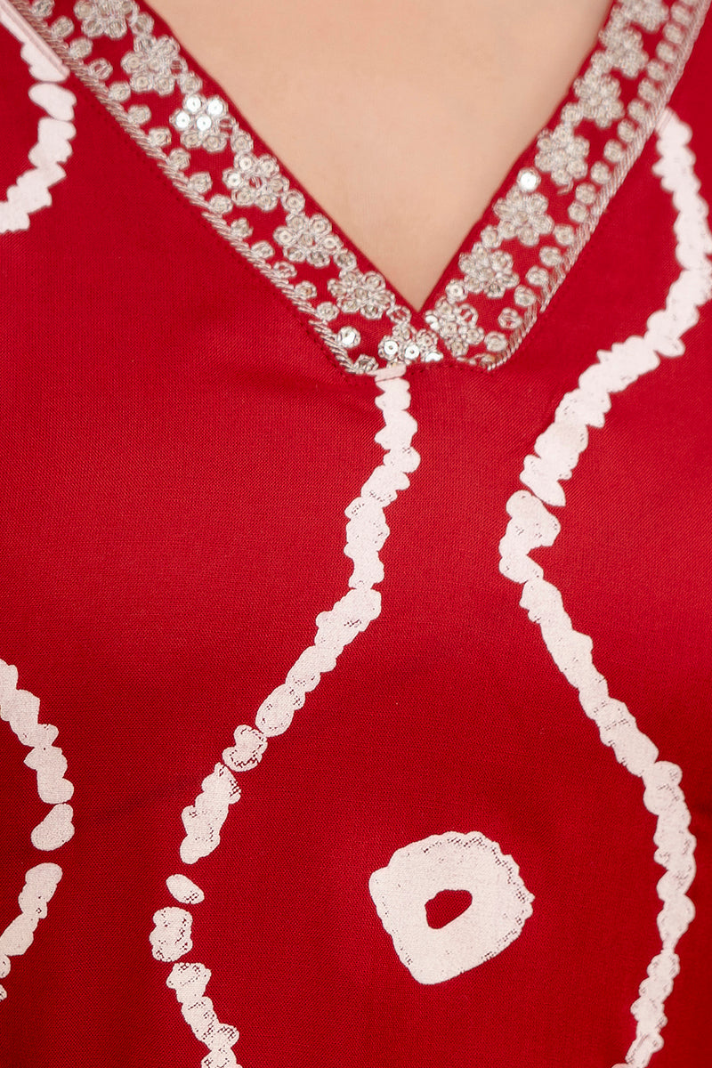 Maroon Lehriya Printed Women Embroidered V neck Staright Kurta Set