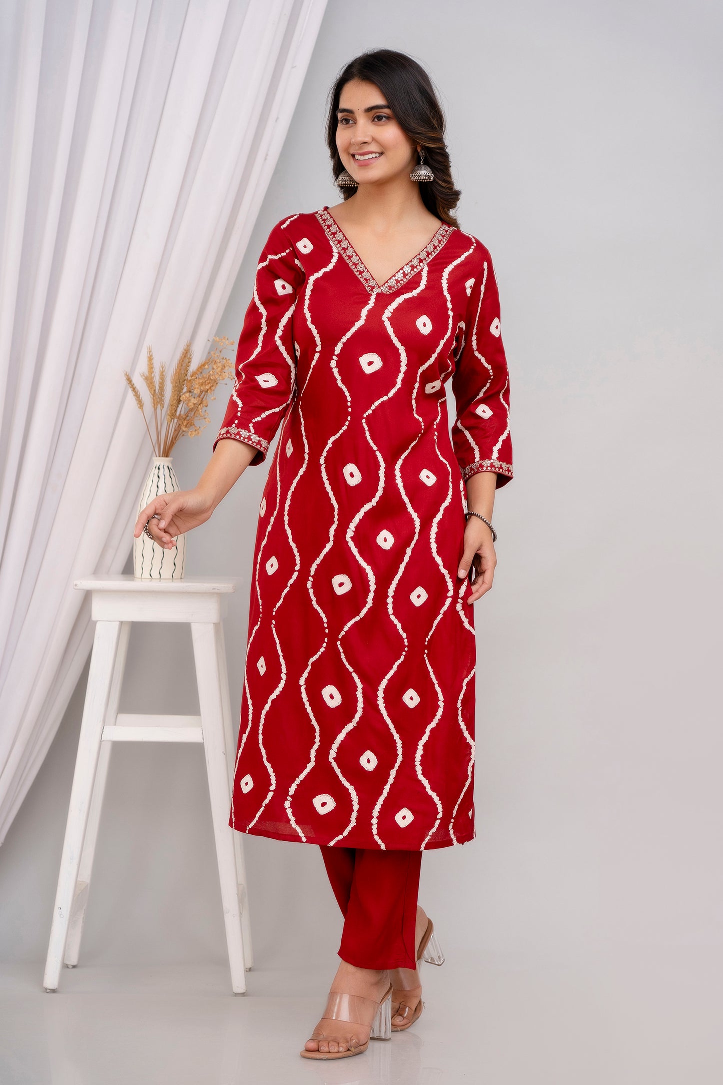 Maroon Lehriya Printed Women Embroidered V neck Staright Kurta Set