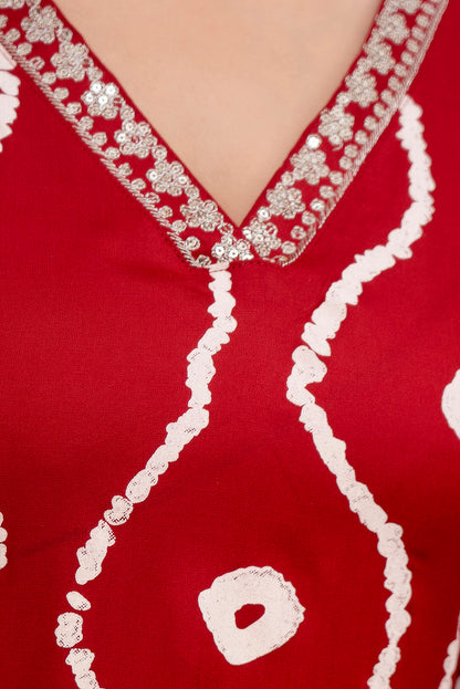 Maroon Lehriya Printed Women Embroidered V neck Staright Kurta Set