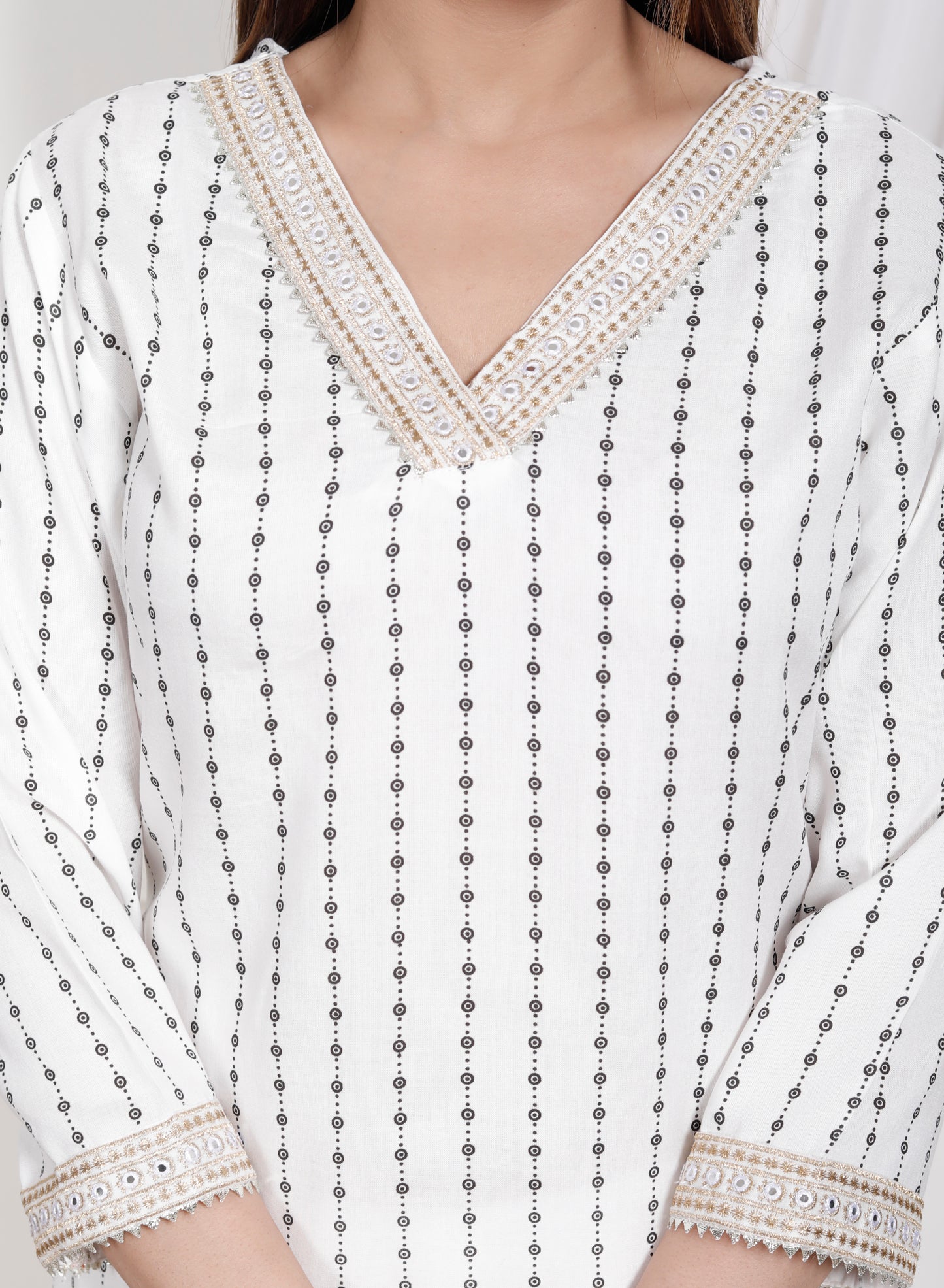 White Embroidered V Neck Women Straight Rayon Kurta