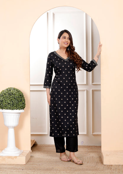 Black Embroidered V Neck Straight Rayon Kurta